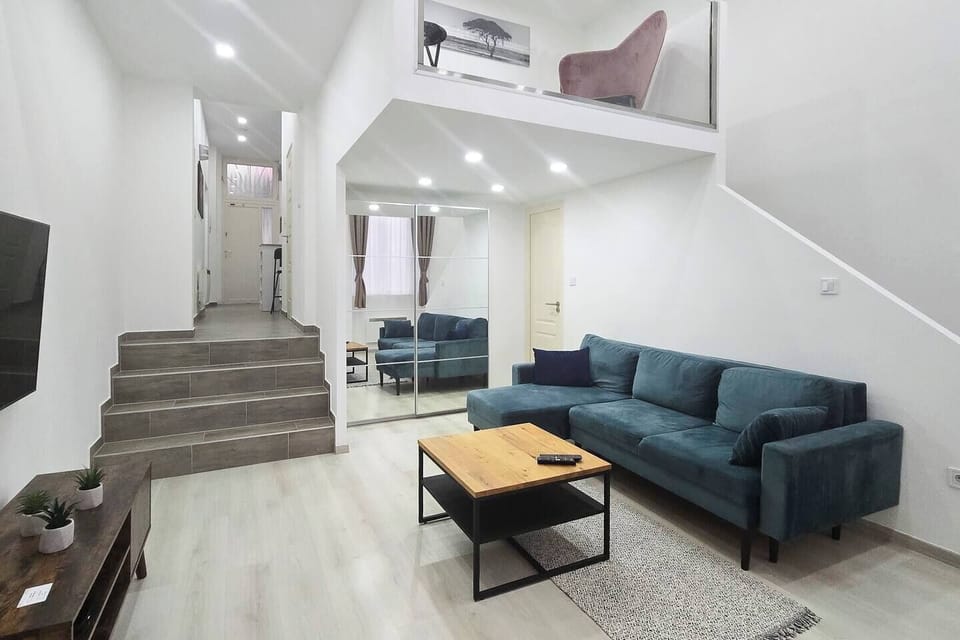 Living room (2)