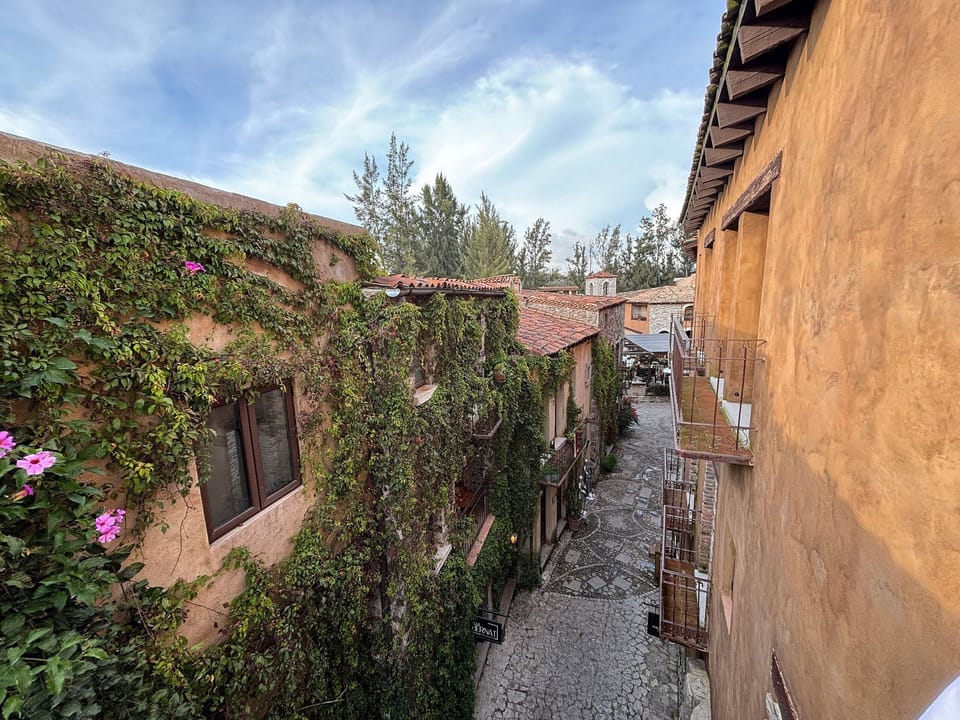 View(from property / room)