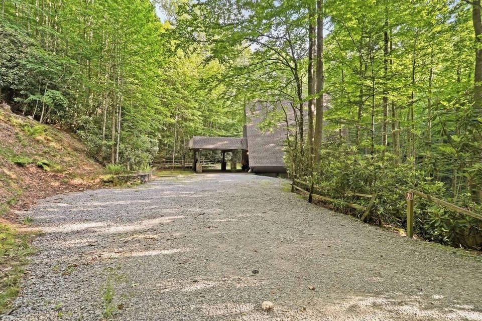 Welcome home: Step into a warm embrace as you enter our inviting and stylish entrance.