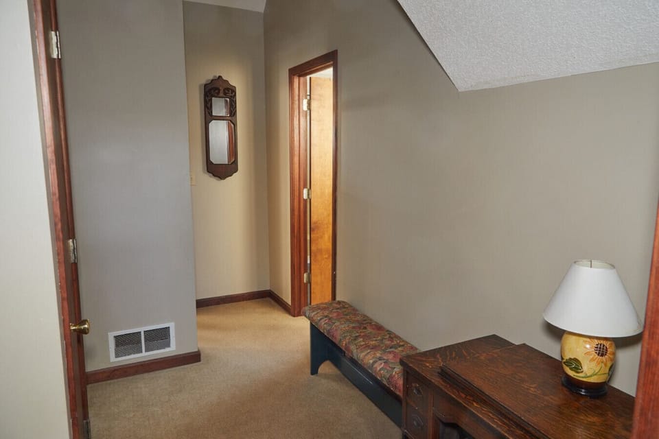 Second floor landing
