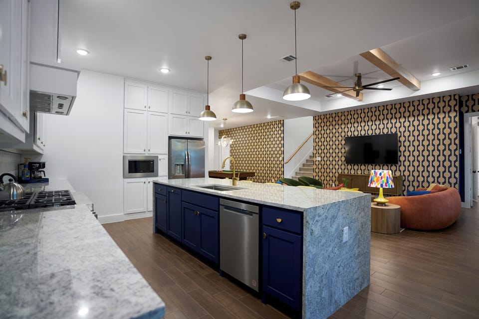 Kitchen and living space — cook, relax, and connect.