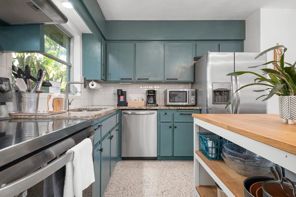 Well stocked kithen with a Coffee Bar and all new appliances.