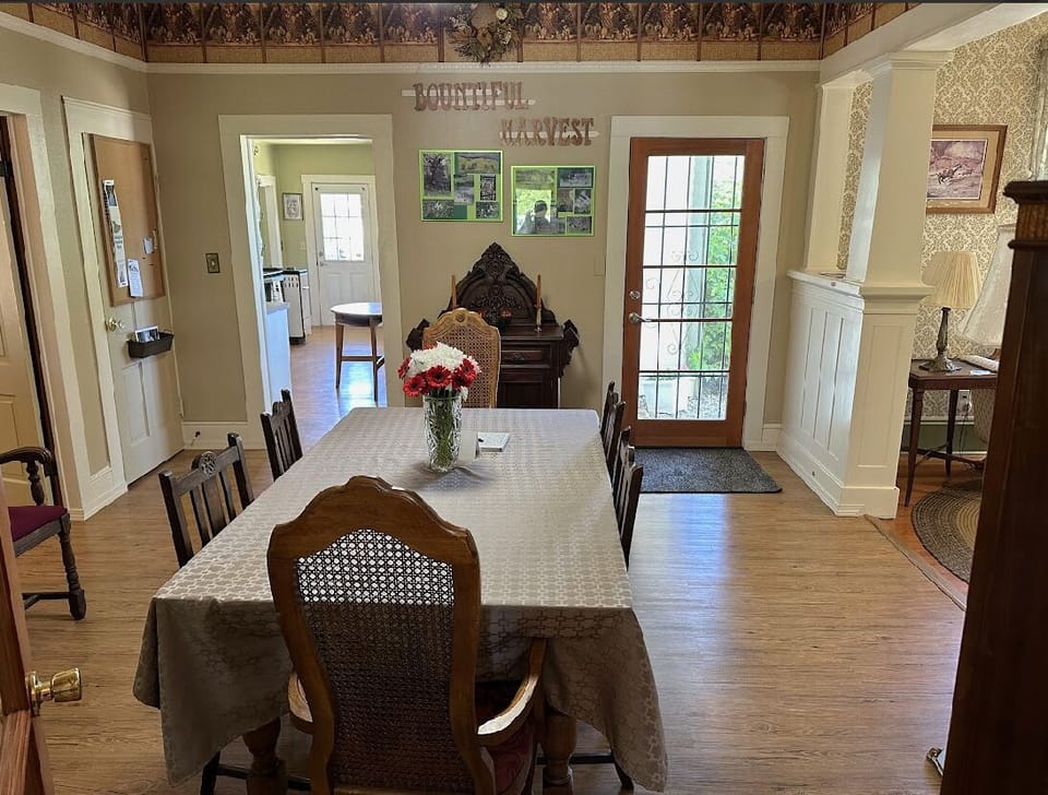 Dining room