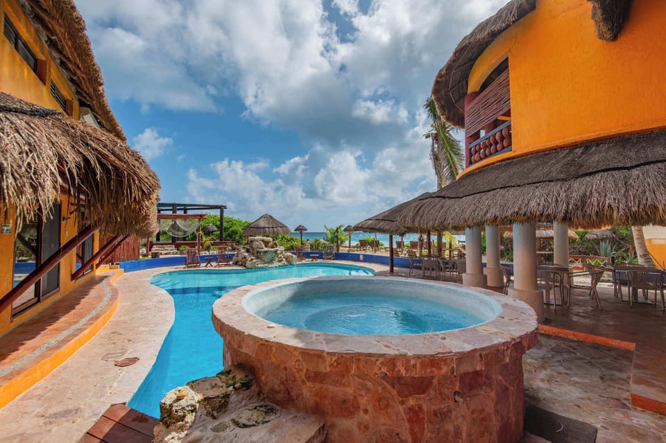 Pool and jacuzzi