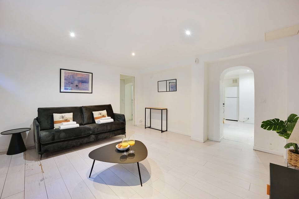 Apartment | Living room