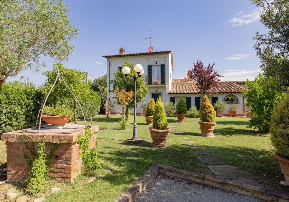 Building Exterior, Garden, Outdoor