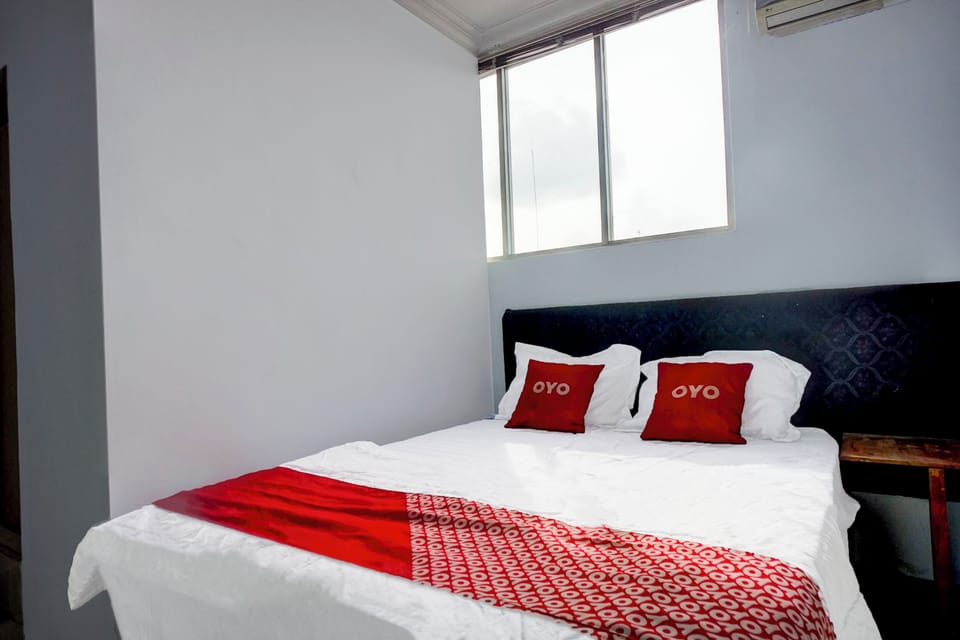 Standard Double Room | Laptop workspace, WiFi (free), bed sheets