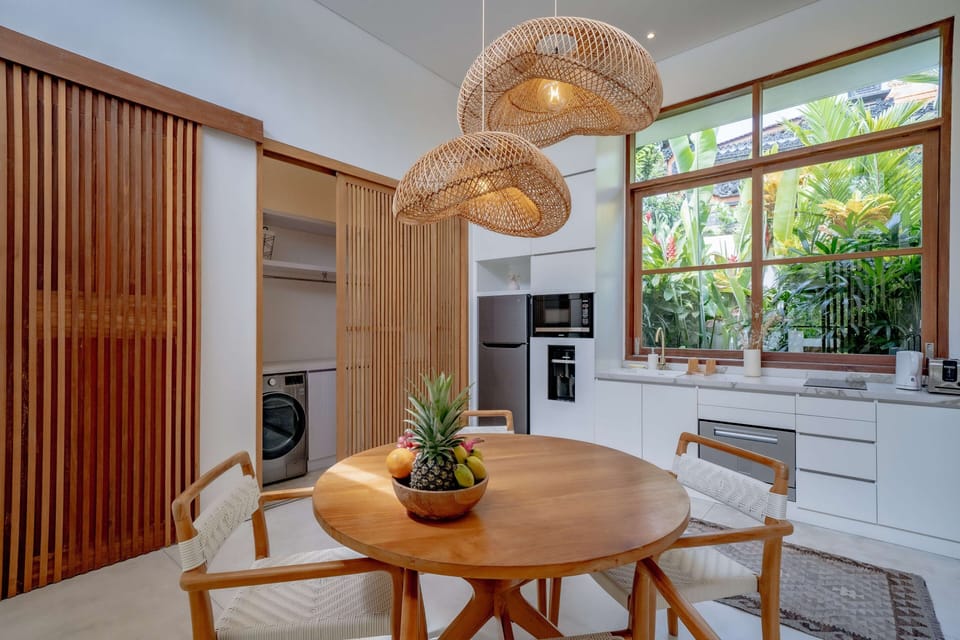 Junior Villa, Patio, Pool View | Dining room