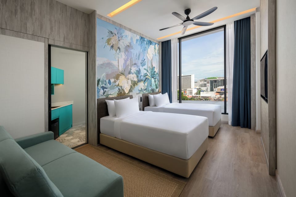 Macallum Room | Premium bedding, in-room safe, desk, laptop workspace