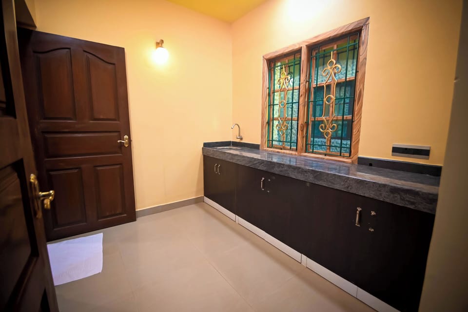Cottage, Garden View | Private kitchenette