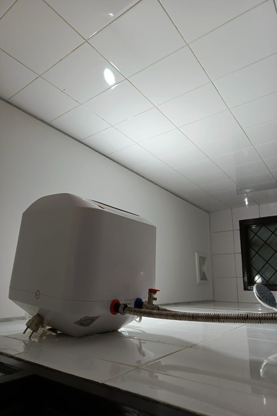 Villa | Bathroom | Shower, rainfall showerhead, free toiletries, towels
