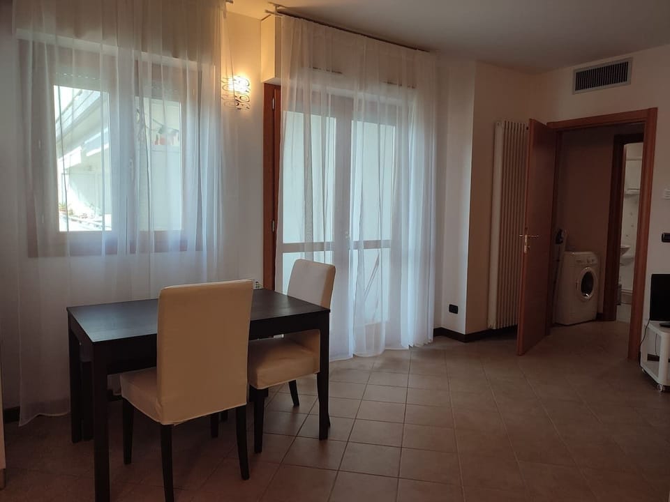Apartment, Balcony | Living area