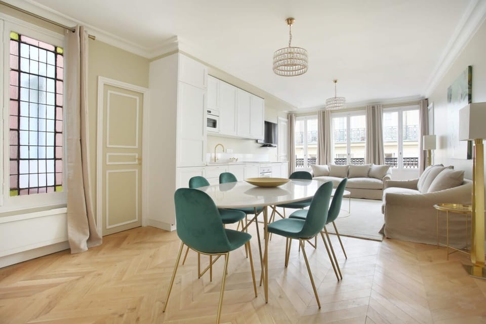 Apartment | Dining