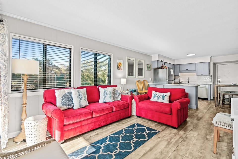 Cozy Condo