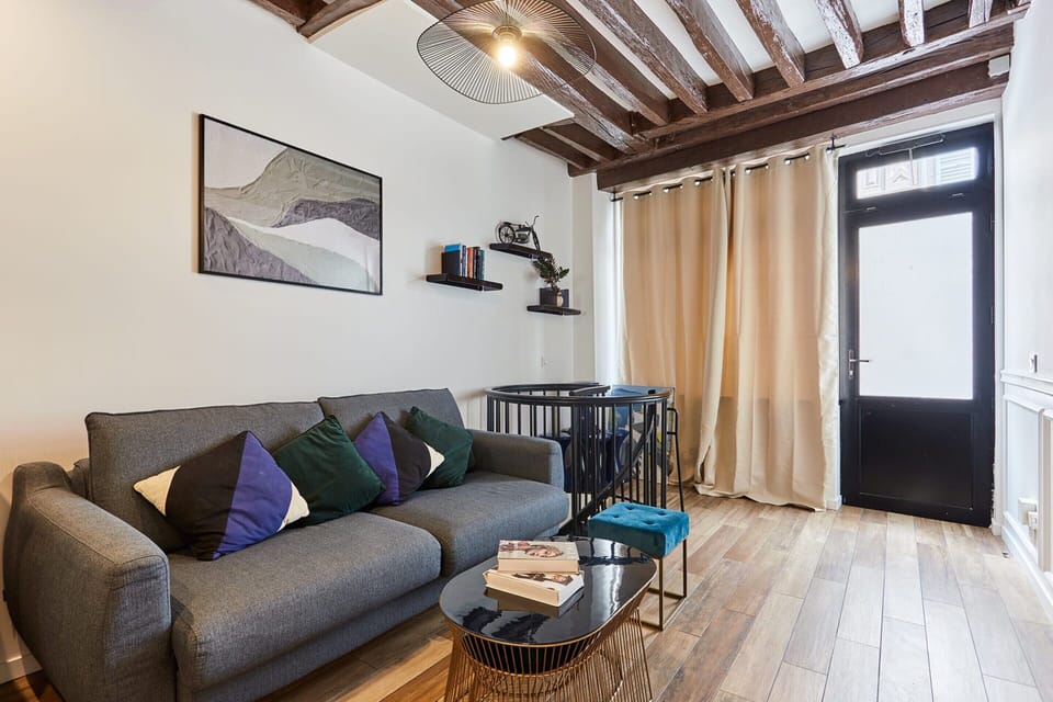 Apartment | Living area