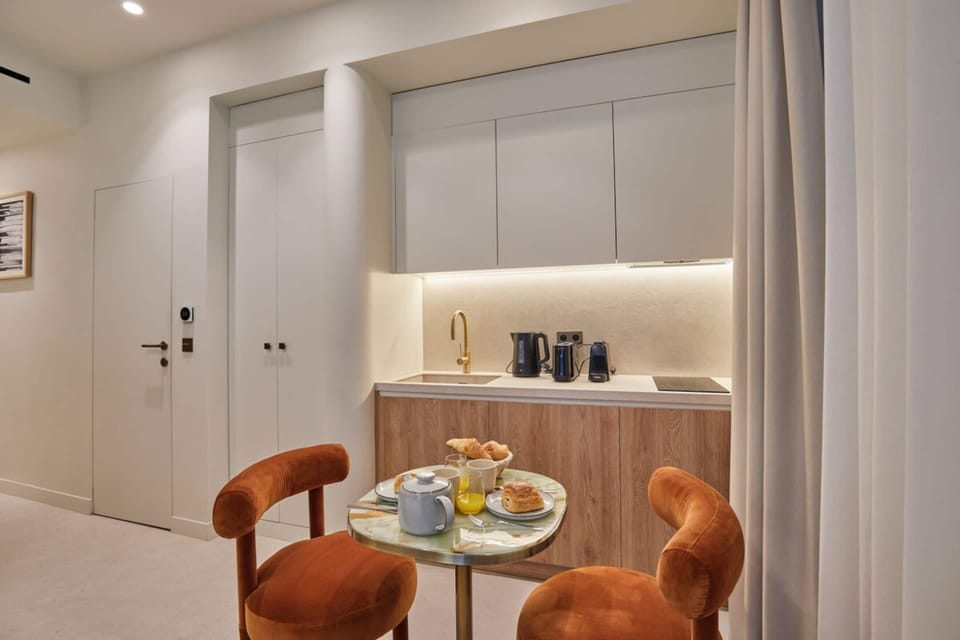 Apartment | Private kitchen | Fridge, microwave, stovetop, coffee/tea maker