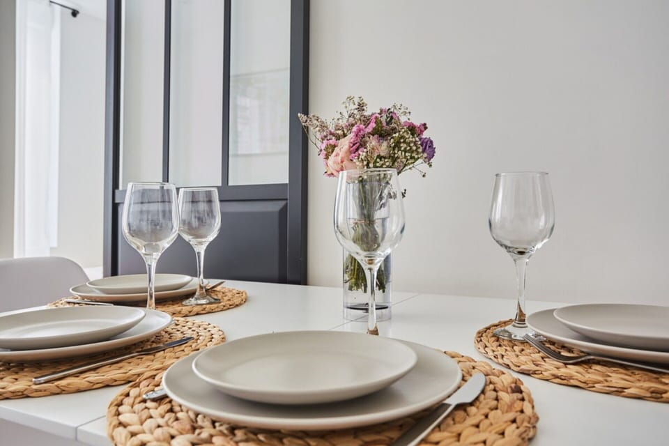 Apartment | Dining