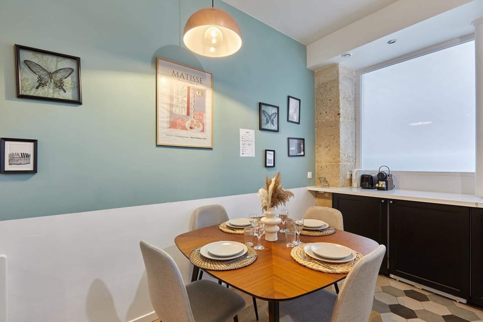Apartment | Dining