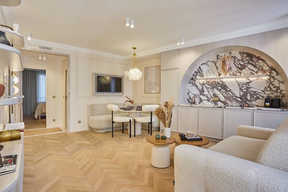 Apartment | Living area