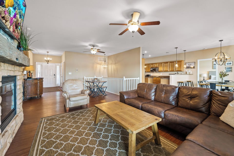 House (Multiple Bedrooms) | Interior