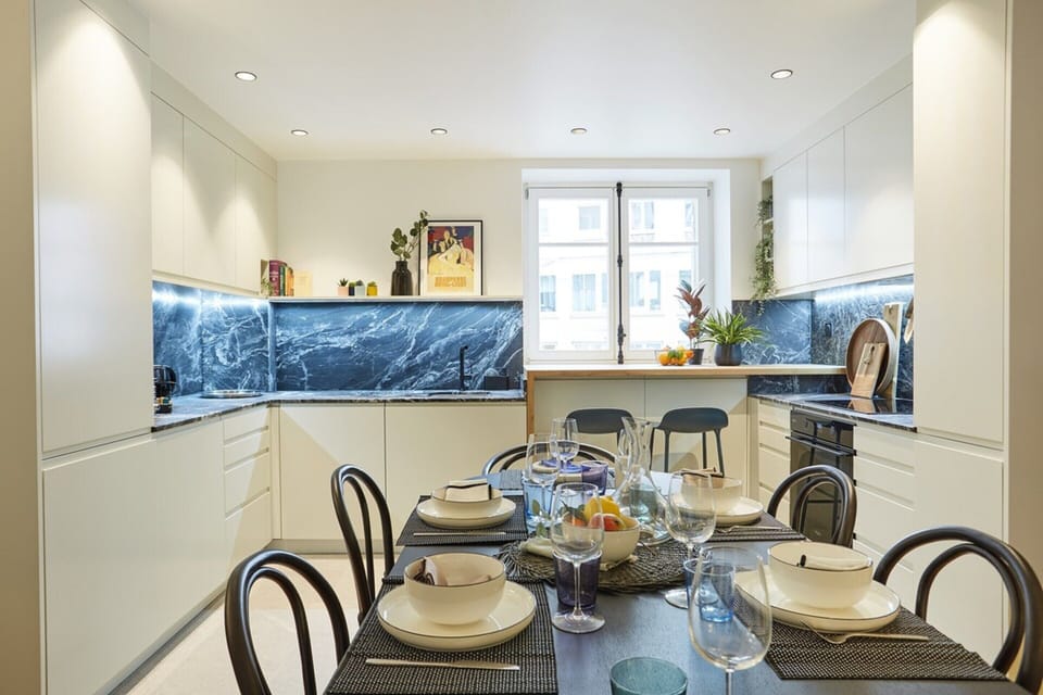 Apartment | Private kitchen | Cleaning supplies