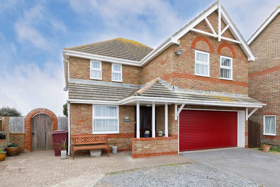 House | 4 bedrooms, Internet