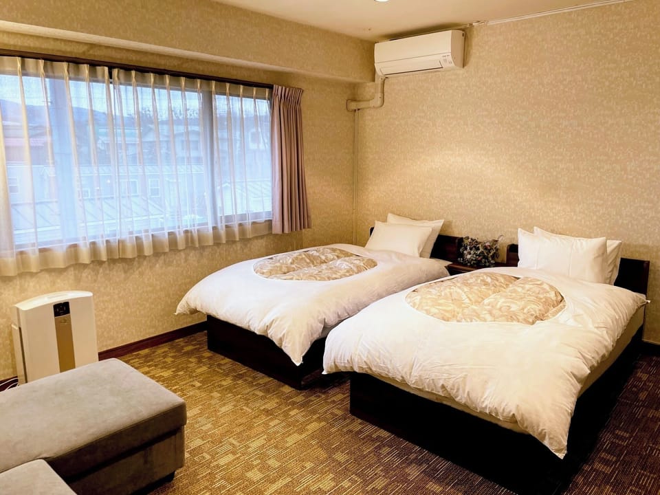 Comfort Triple Room, Multiple Beds, Non Smoking | Desk, laptop workspace, free WiFi