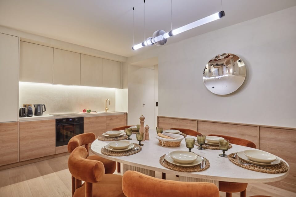 Apartment | Dining