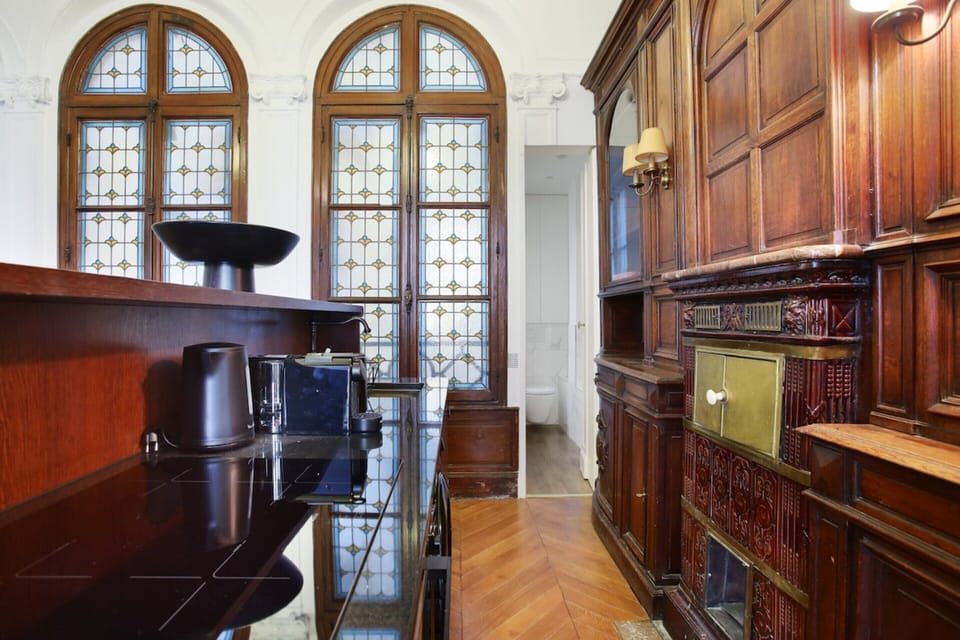 Apartment | Private kitchen | Fridge, microwave, oven, stovetop