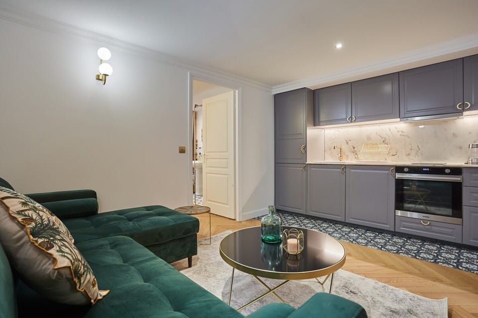 Apartment | Living area