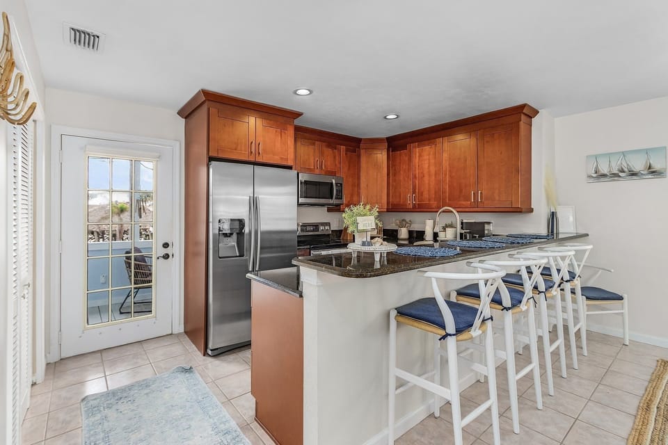 House, 3 Bedrooms | Private kitchen | Coffee/tea maker, fridge, oven, toaster