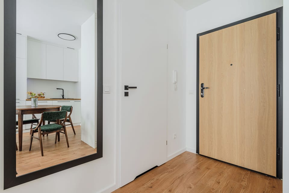 1 bedroom, iron/ironing board