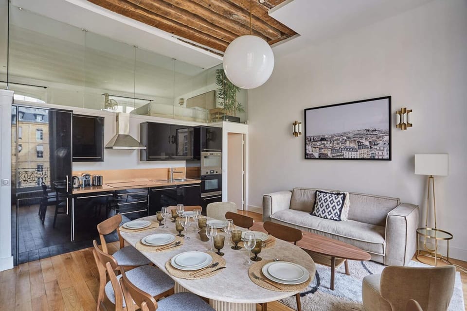Apartment | Dining