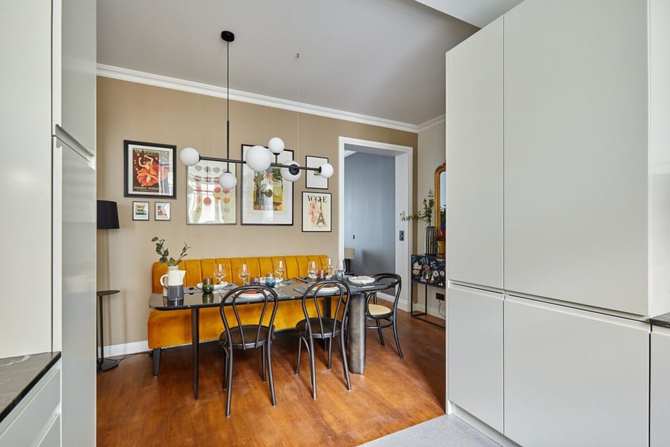 Apartment | Dining