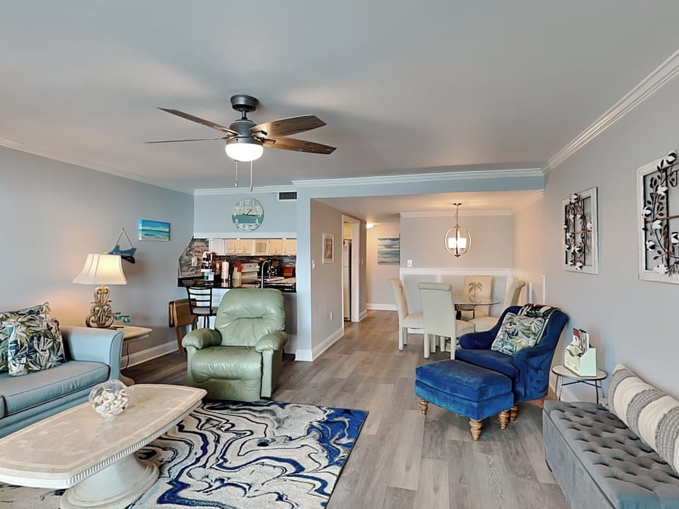 Living Area - Open Floor Plan