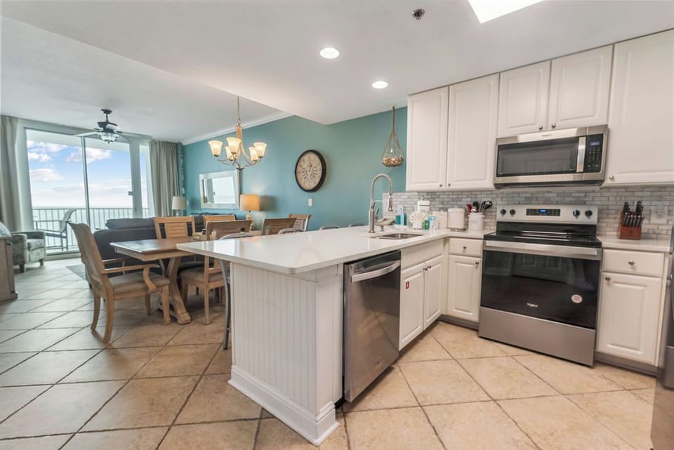 Lighthouse 1213 - Gulf Shores, AL - Signature Properties