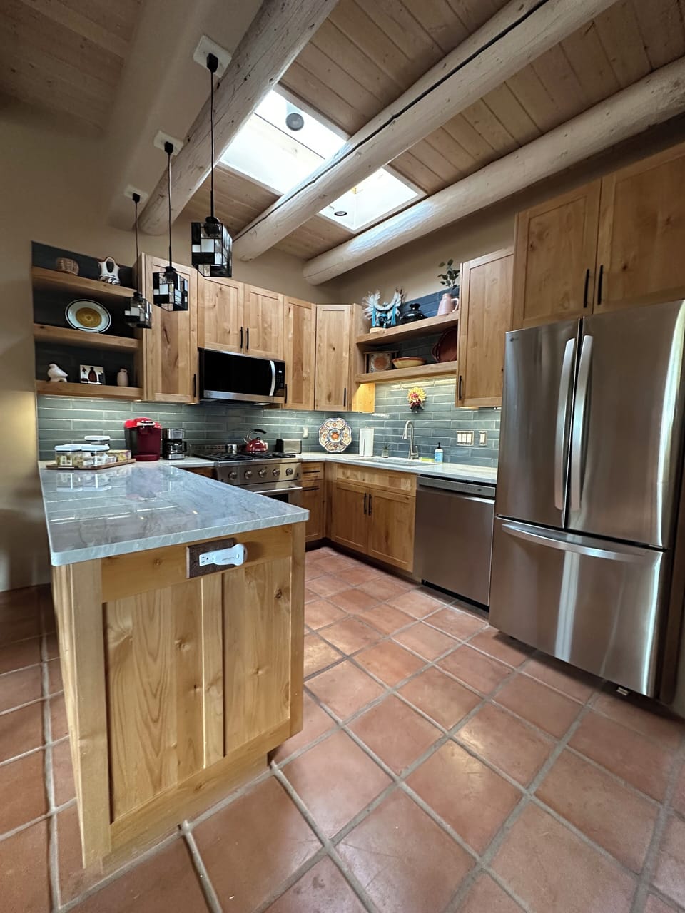 Fully equipped kitchen with full size appliances.