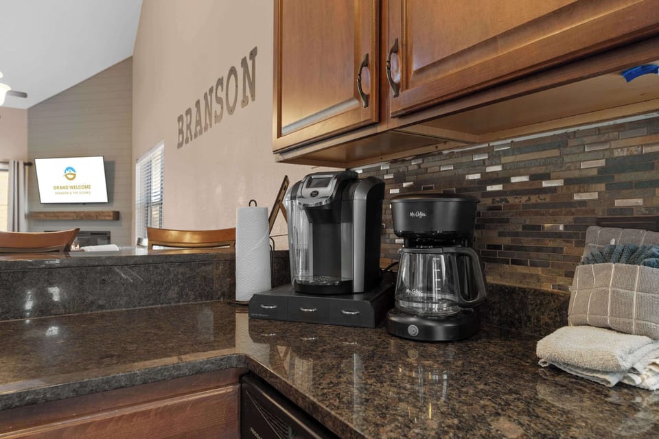 Condo, Multiple Beds, Fireplace (Branson Blessing) | Interior