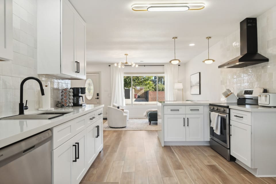 Kitchen (2)