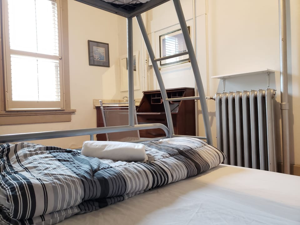 Family Triple Room | WiFi (free), bed sheets