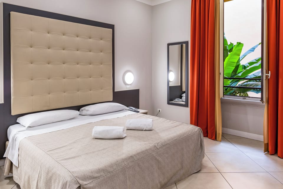 Basic Double or Twin Room | In-room safe, desk, free WiFi