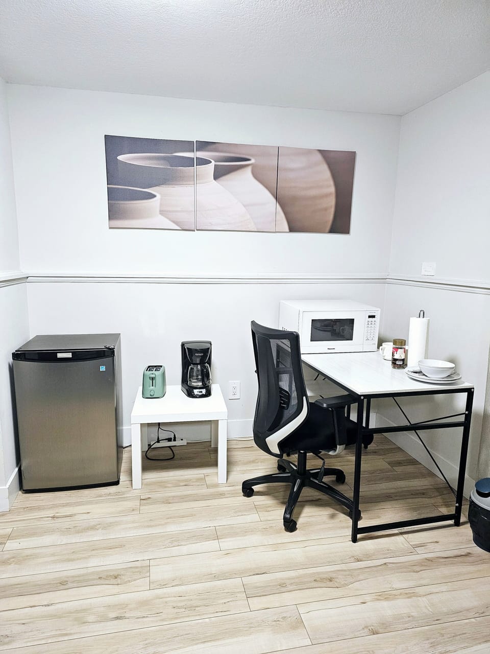 Portable Working/Dinning Area.