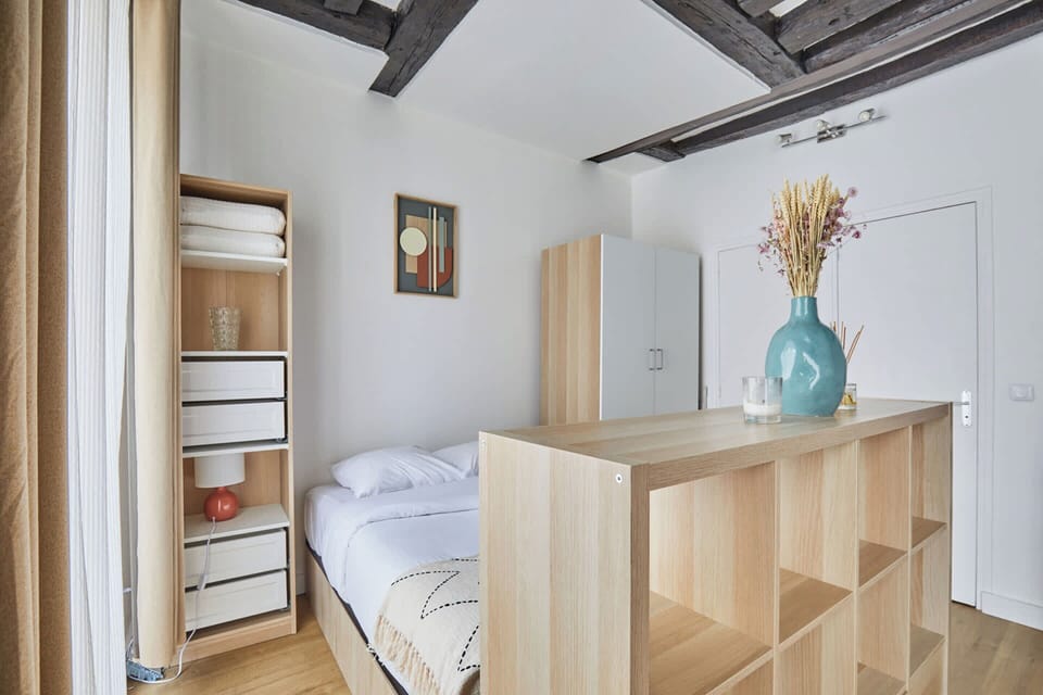 Apartment | Iron/ironing board, bed sheets