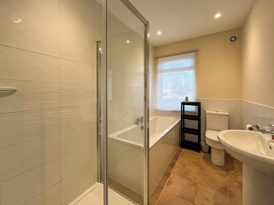 Bathroom | Holly Croft, Drem, North Berwick