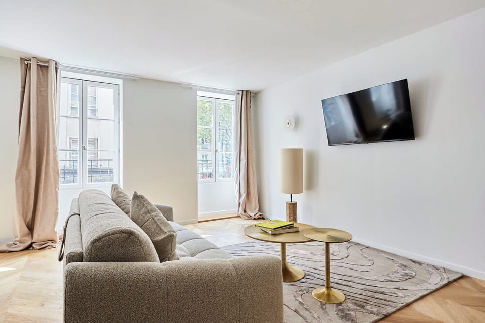 Apartment | Living area