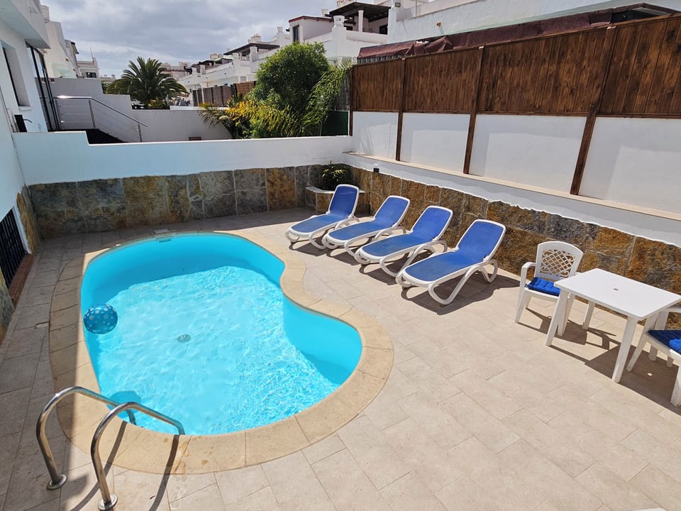 pool area