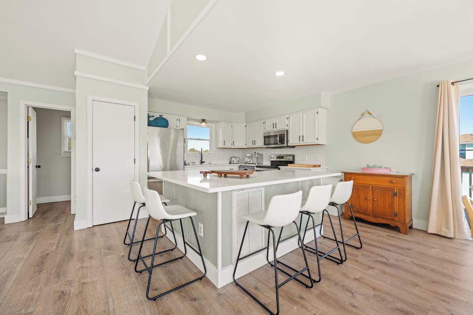 Kitchen Island - Top Level