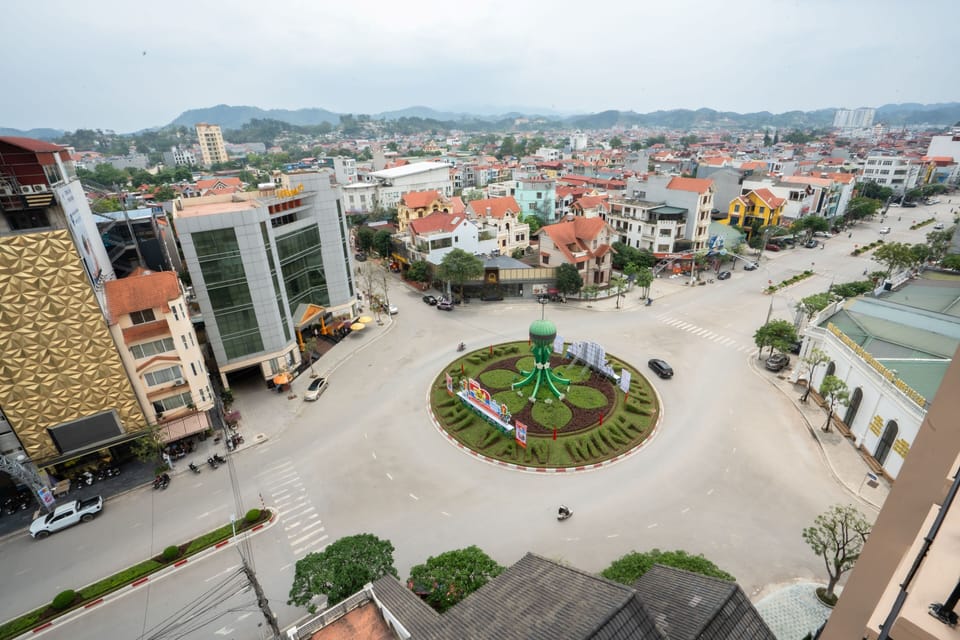 Deluxe Double or Twin Room, 1 Bedroom, Balcony, City View | City view