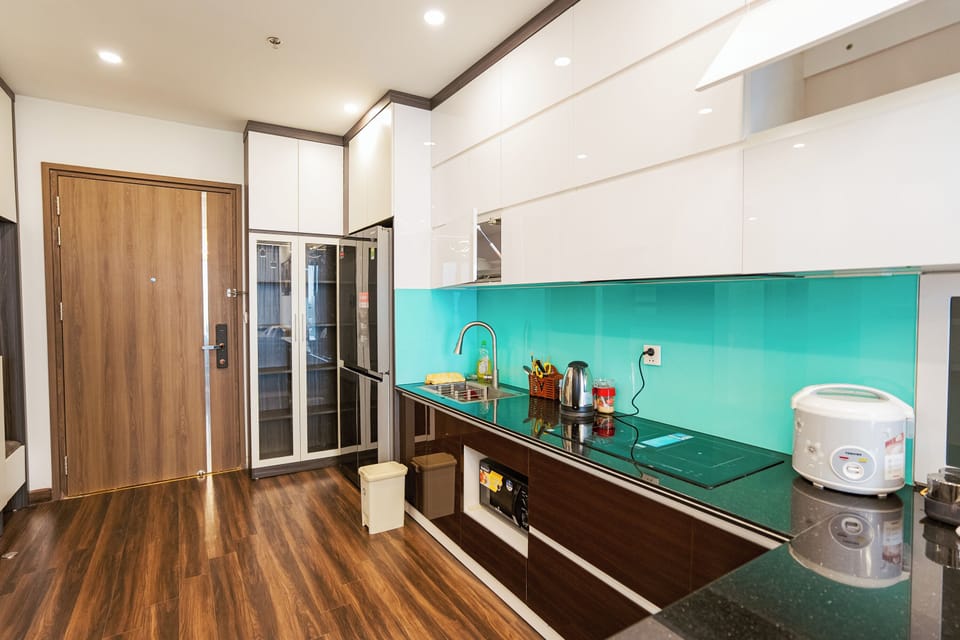 Luxury Apartment, City View, Tower | Private kitchen