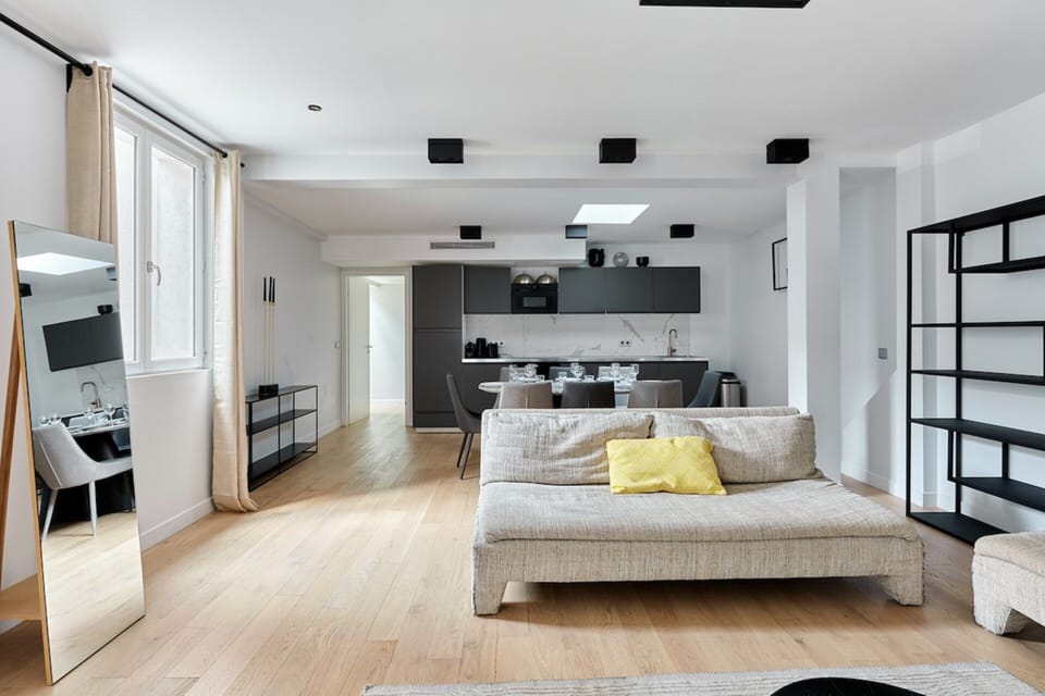 Apartment | Living area